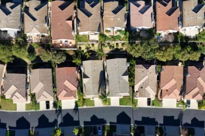 Middle Classes Losing Out To Ultra-Rich - Tech News Australia