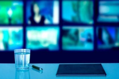 How to Pitch to the Media - Guest Post news